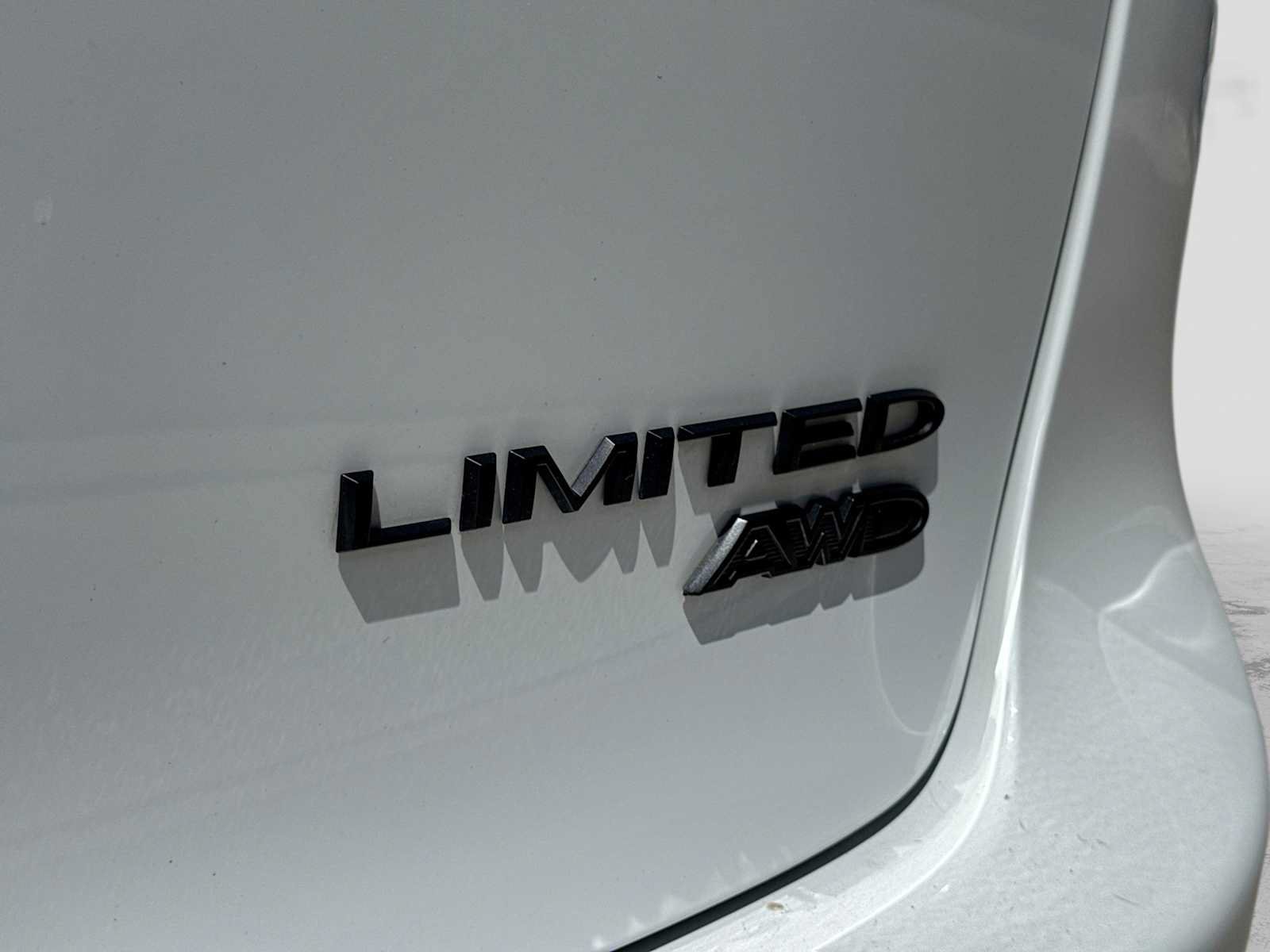 Used 2026 Chrysler Pacifica Limited w/ S Appearance Package AWD/4WD image 39