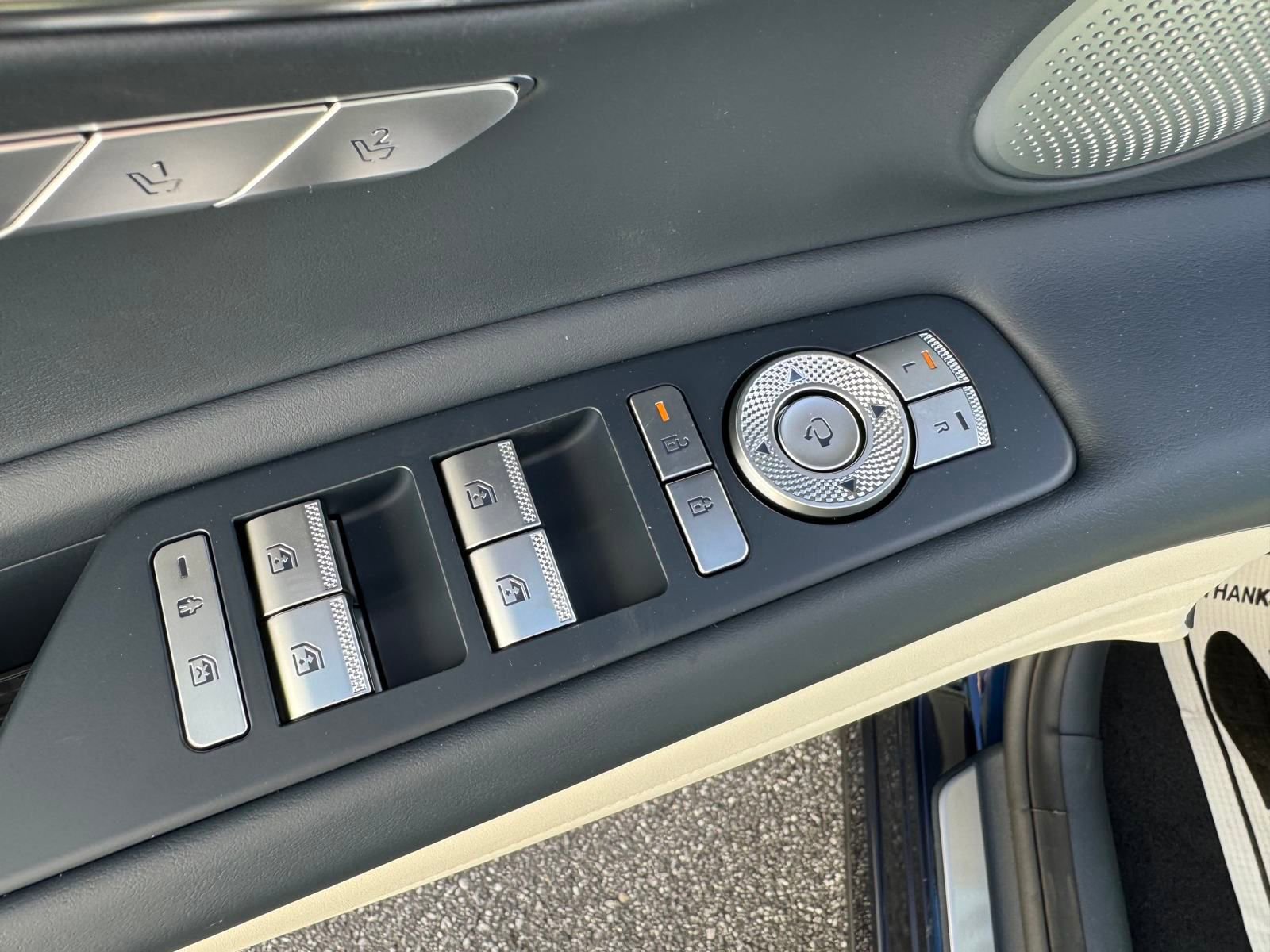 New 2026 Genesis GV80 3.5T Prestige image 6