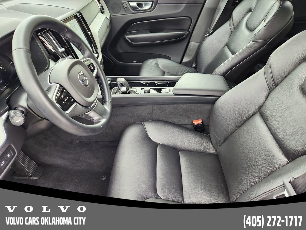 Certified 2025 Volvo XC60 T8 Plus w/ Protection Package Premier image 12