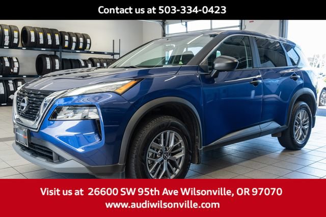 Used 2023 Nissan Rogue S AWD/4WD image 3