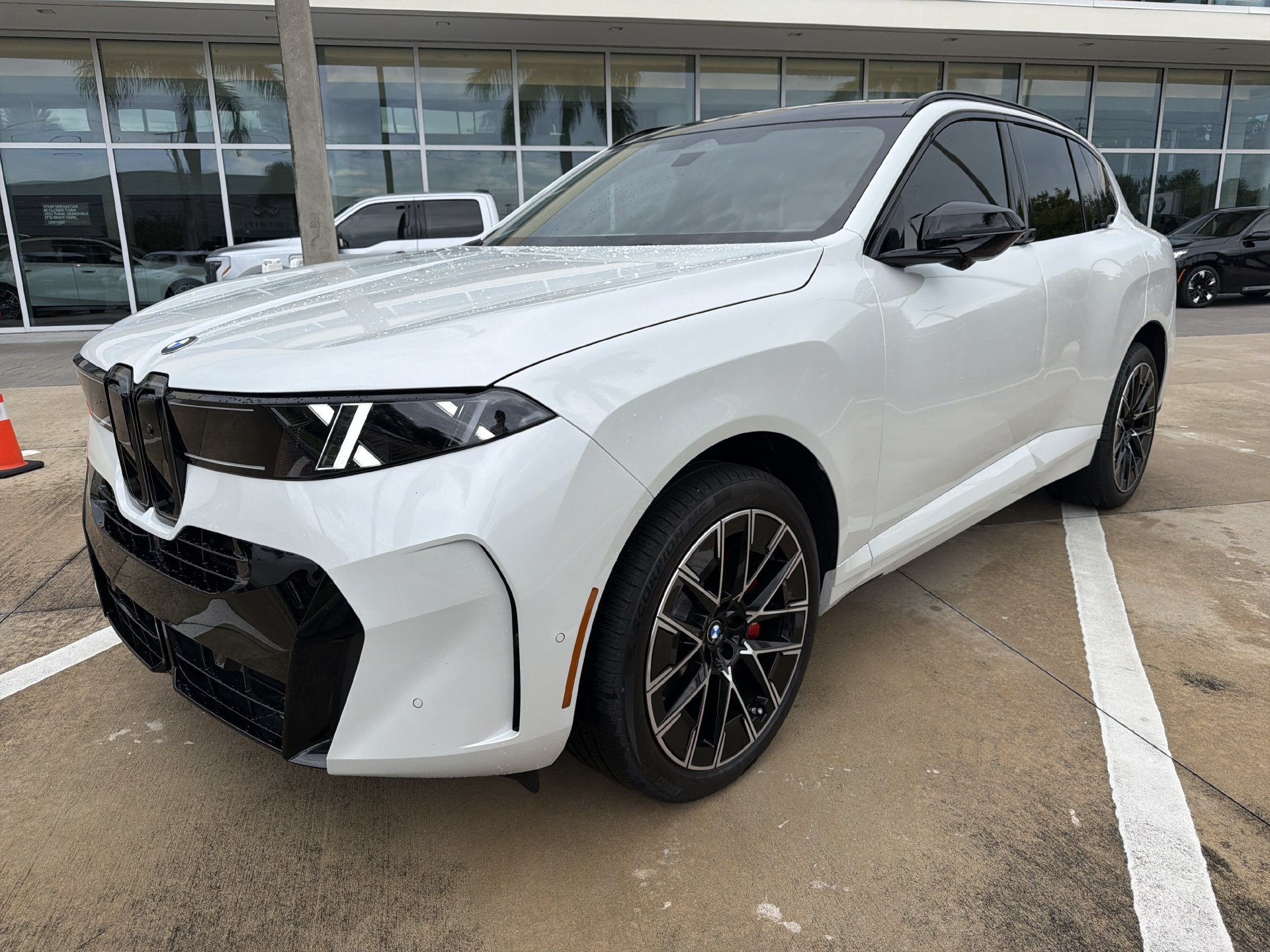 New 2027 BMW X5 xDrive50e w/ M Sport Professional Package AWD/4WD image 8