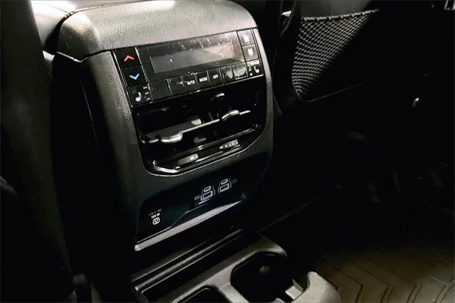 Used 2021 Jeep Grand Cherokee L Limited image 27