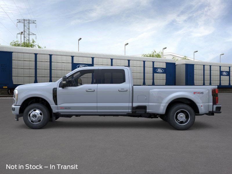 New 2026 Ford F350 4x4 Crew Cab DRW Super Duty image 32