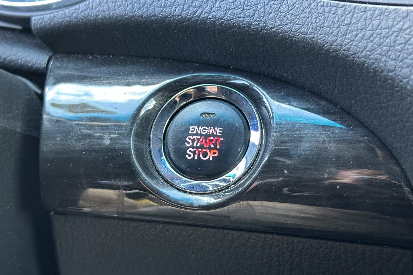 Used 2013 Kia Sorento EX w/ Premium Plus Pkg FWD image 20