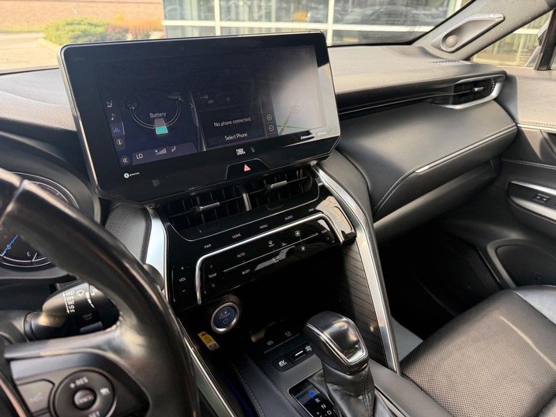 Used 2021 Toyota Venza XLE w/ Softex Package image 25