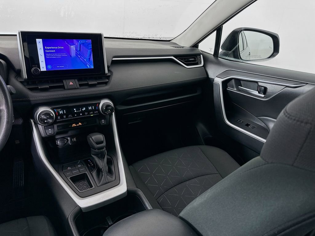 Used 2024 Toyota RAV4 XLE image 23