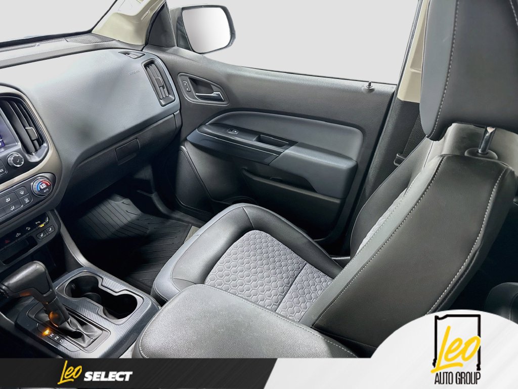 Used 2019 Chevrolet Colorado Z71 AWD/4WD image 27