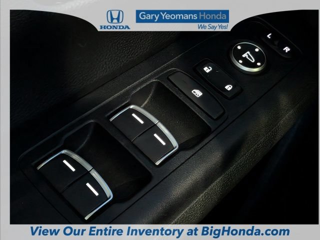 Used 2024 Honda CR-V Sport Touring image 28