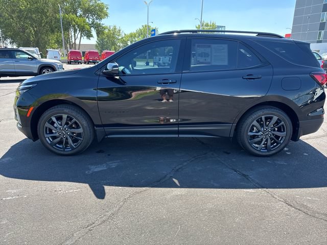 Used 2024 Chevrolet Equinox RS w/ RS Leather Package AWD/4WD image 2
