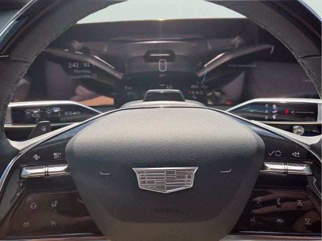 New 2027 Cadillac Optiq Luxury RWD image 32