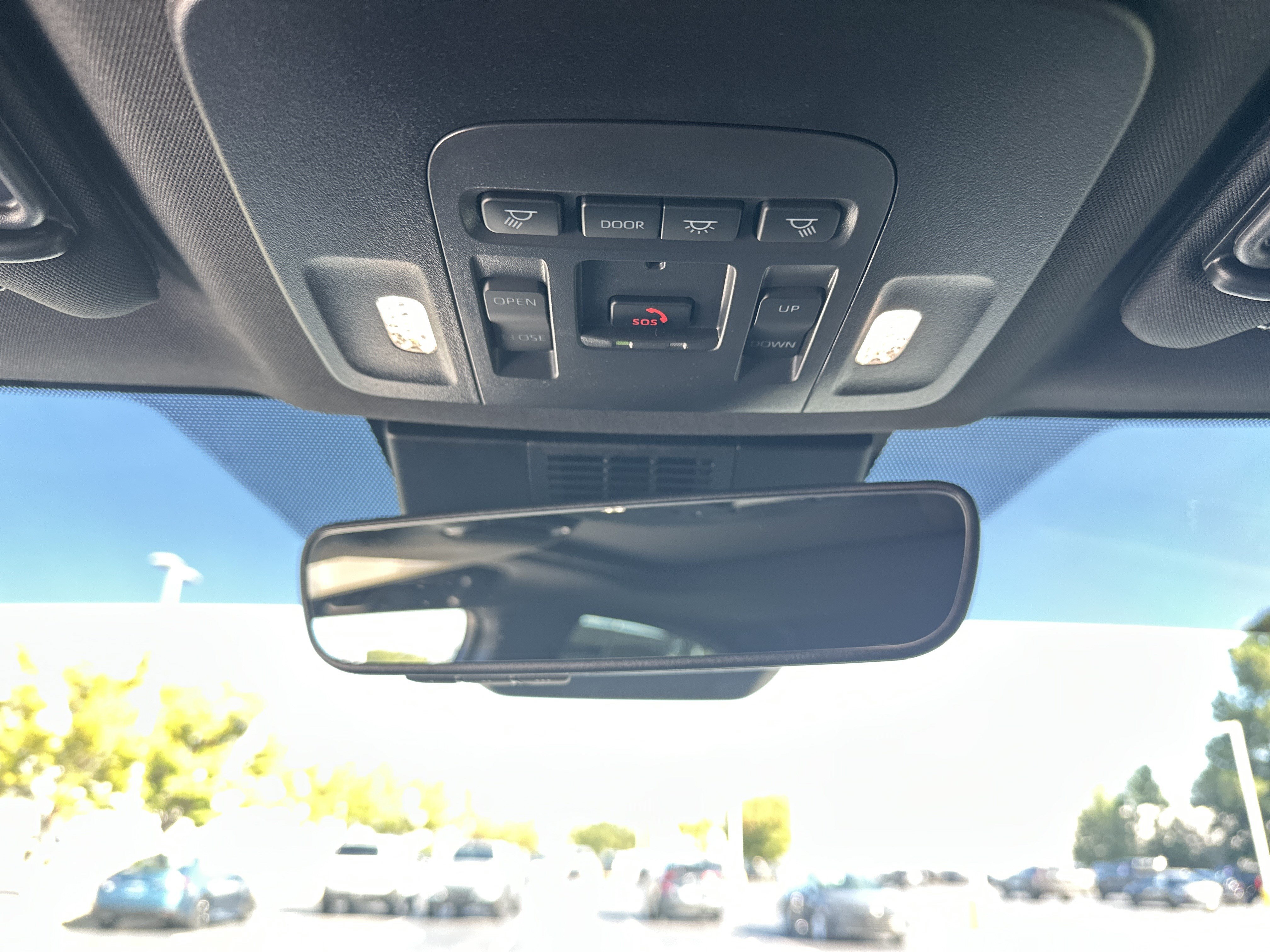 Used 2026 Toyota Camry Hybrid w/ Multimedia Upgrade Package FWD image 27