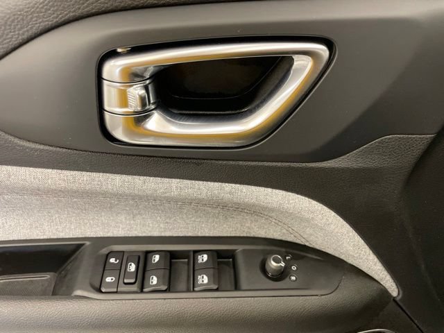 Used 2022 Jeep Compass Latitude AWD/4WD image 14