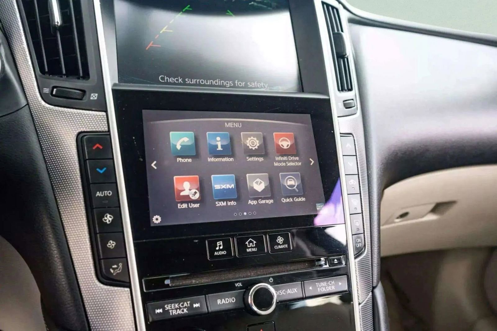 Used 2015 INFINITI Q50 w/ Moonroof Package image 17