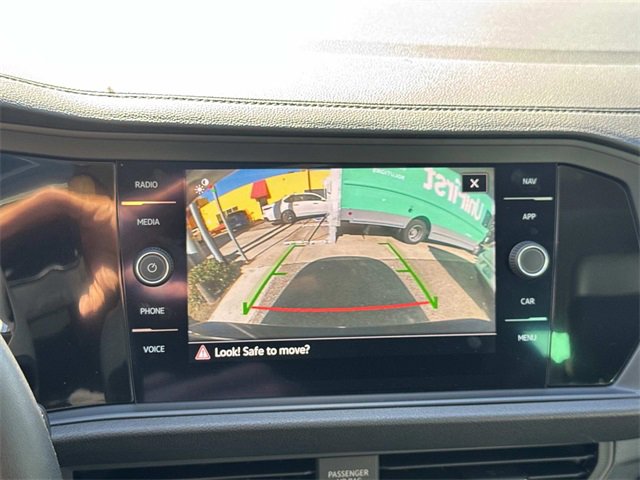 Certified 2022 Volkswagen Jetta SEL image 23