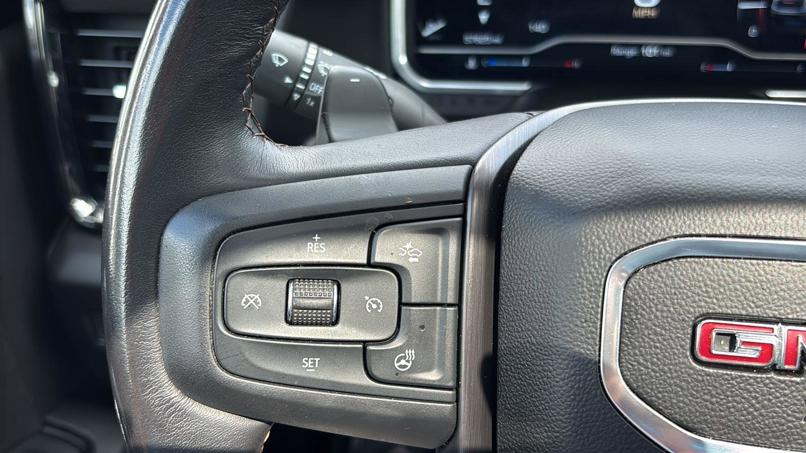 Used 2023 GMC Sierra 1500 AT4 w/ AT4 Premium Package AWD/4WD image 29