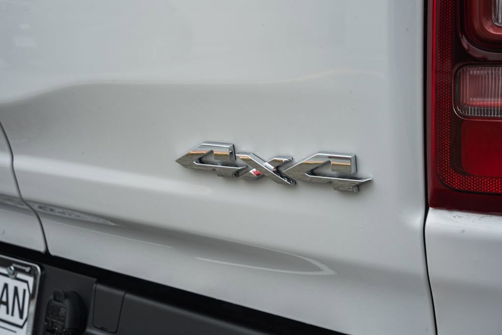 Used 2020 RAM 1500 Limited image 10