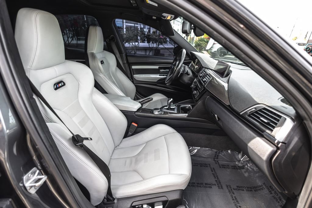 Used 2018 BMW M3 w/ Executive Package RWD image 25