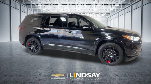 Used 2019 Chevrolet Traverse Premier w/ Redline Edition image 3