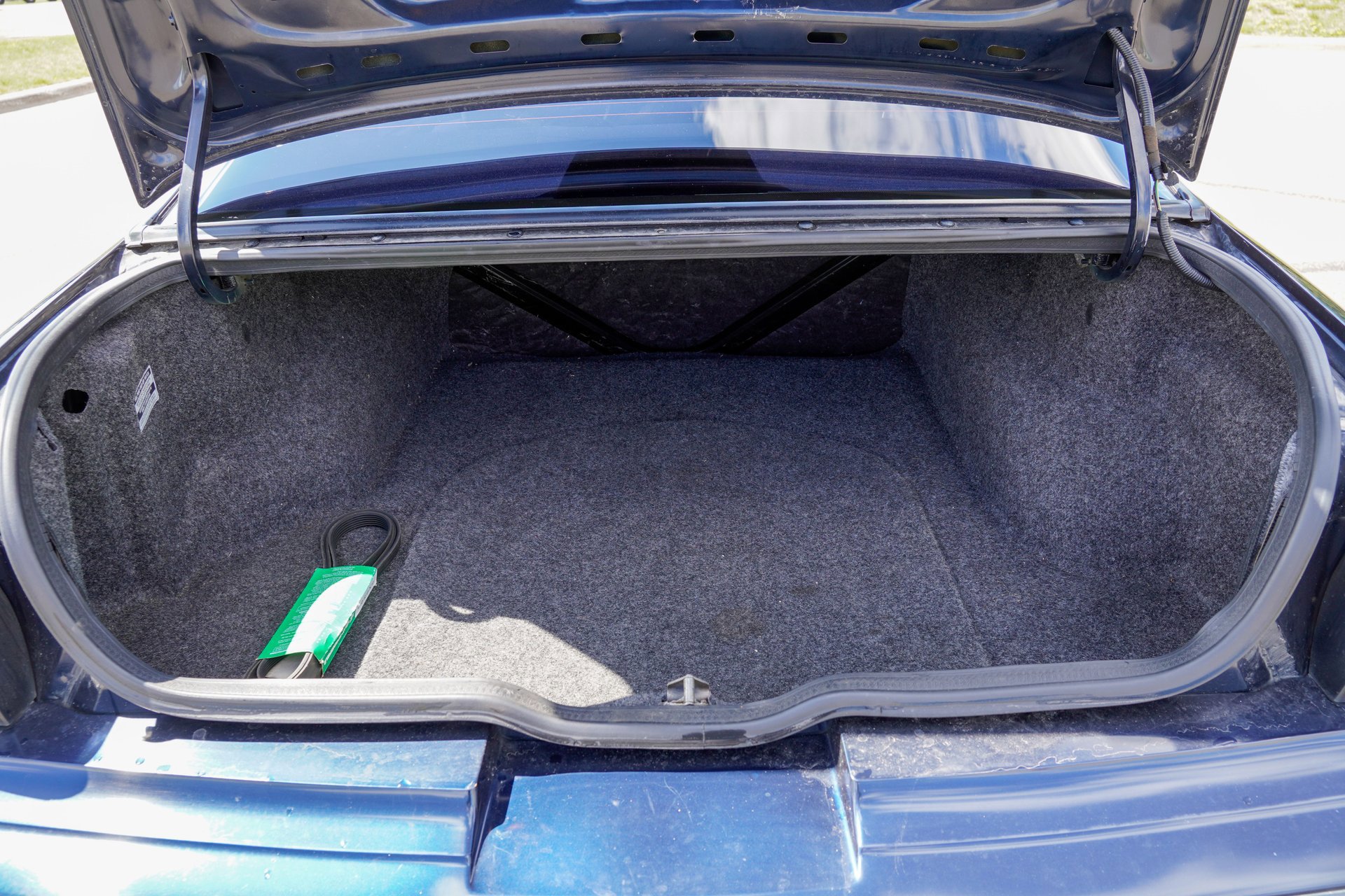 Used 1991 Ford Thunderbird RWD image 16