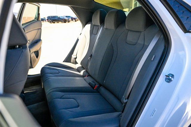 New 2026 Hyundai Elantra SE image 11