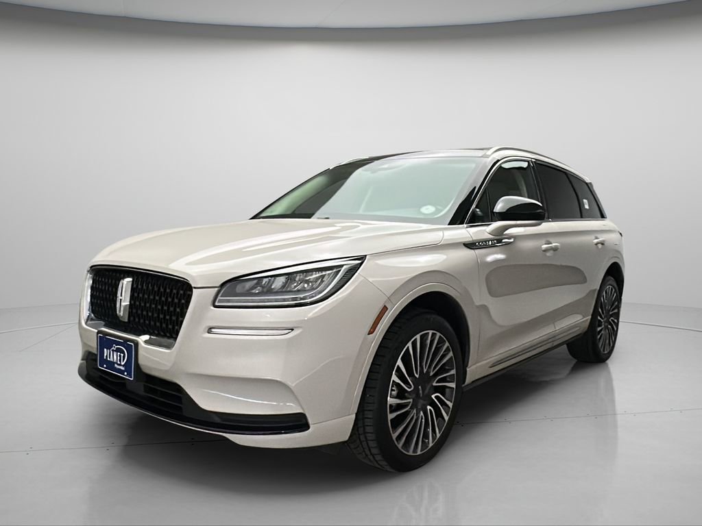 Used 2021 Lincoln Corsair AWD w/ Sport Package image 2