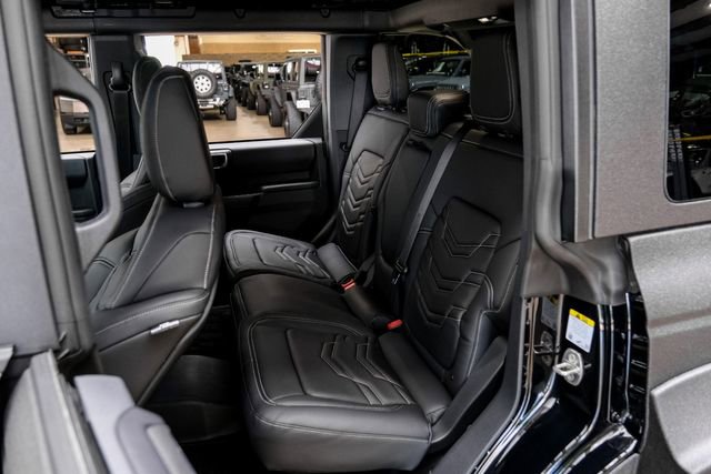 Used 2025 Ford Bronco Badlands AWD/4WD image 72