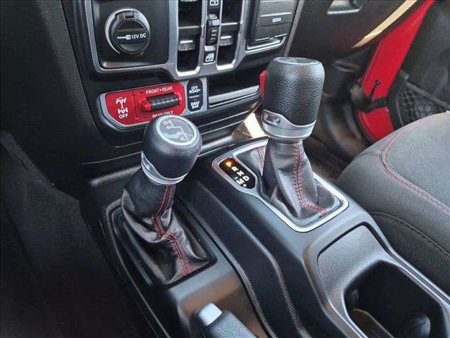 Used 2021 Jeep Gladiator Rubicon AWD/4WD image 18