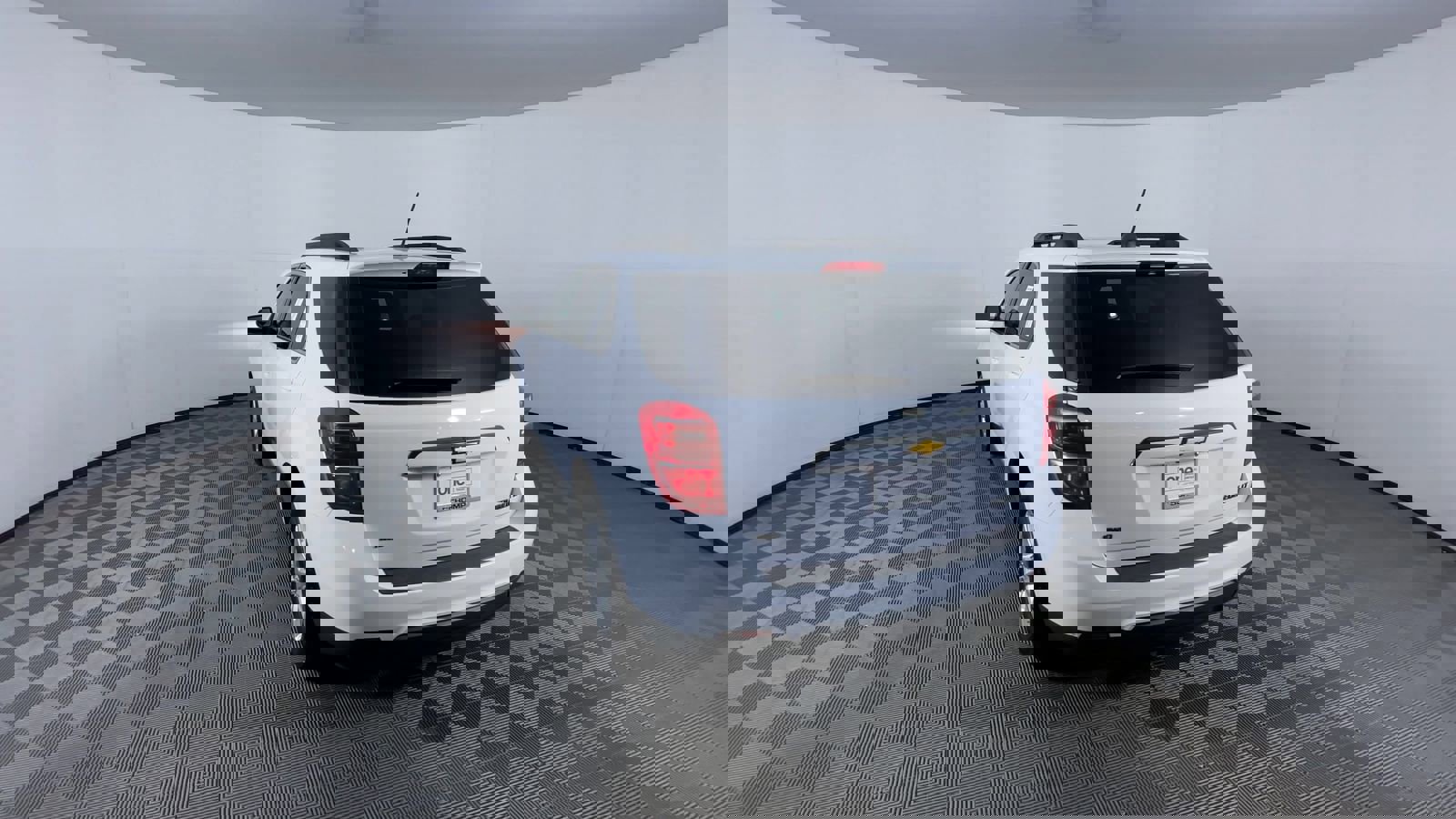 Used 2016 Chevrolet Equinox LT w/ Convenience Package image 7