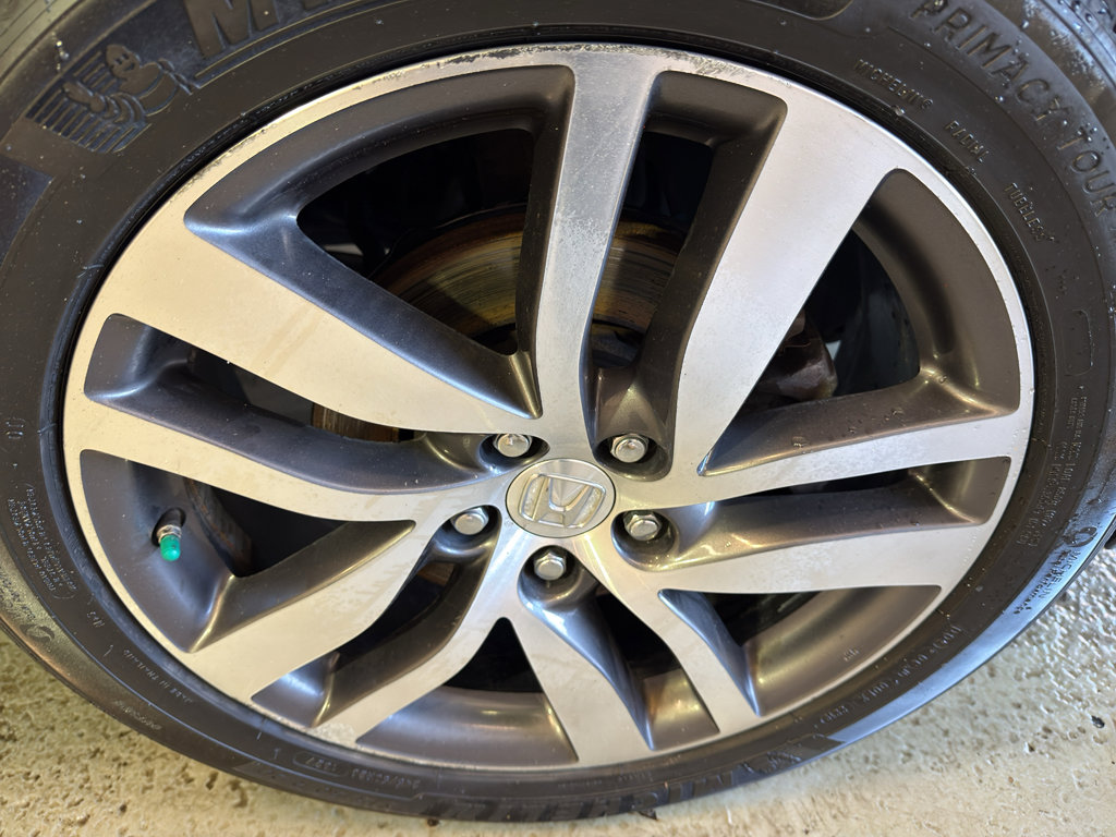 Used 2016 Honda Pilot Touring image 39