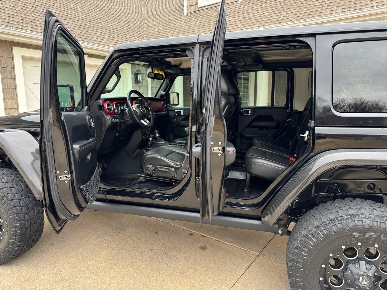 Used 2018 Jeep Wrangler Unlimited Rubicon w/ Steel Bumper Group AWD/4WD image 10