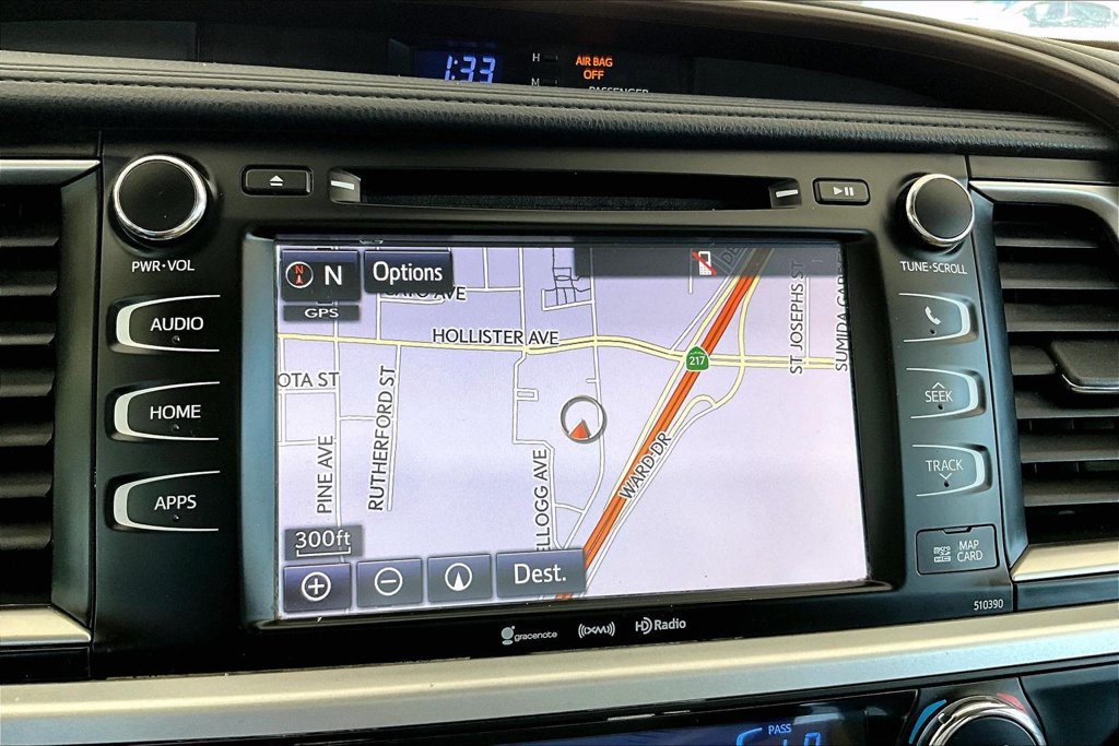 Used 2019 Toyota Highlander XLE AWD/4WD image 15