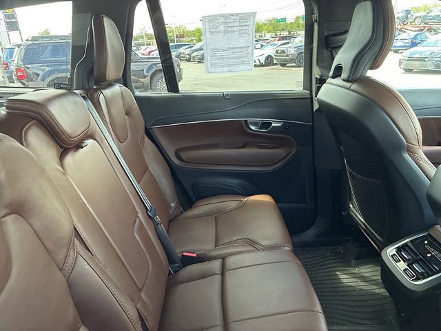 Used 2023 Volvo XC90 B6 Ultimate w/ Protection Package Premier image 23