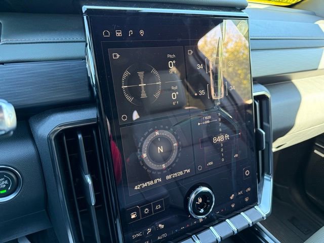 New 2026 GMC Acadia AT4 w/ LPO, Floor Liner Package image 33