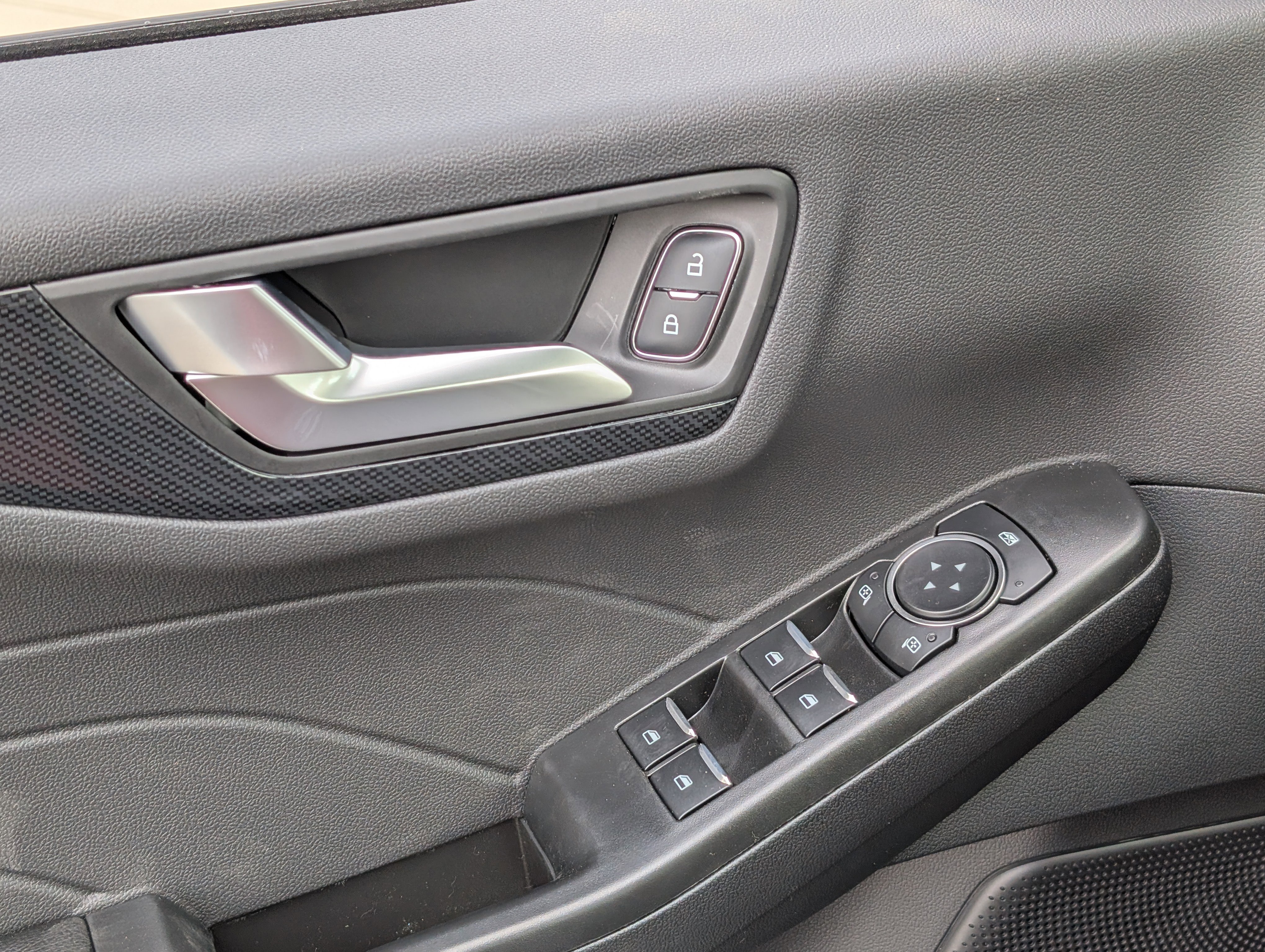 New 2026 Ford Escape ST-Line w/ Tech Pack #1 FWD image 21