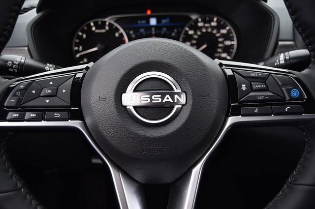 New 2025 Nissan Altima 2.5 SL image 21