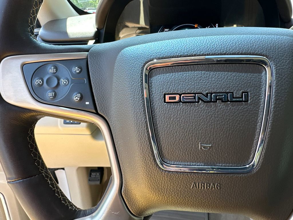 Used 2019 GMC Yukon Denali w/ Open Road Package RWD image 26