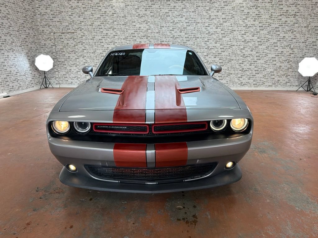 Used 2016 Dodge Challenger SXT w/ Super Sport Group (SS/T) RWD image 2