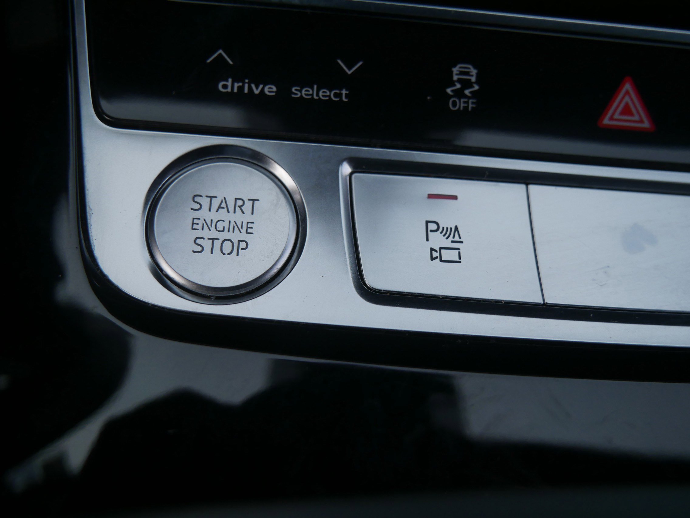 Used 2019 Audi Q8 Prestige image 29