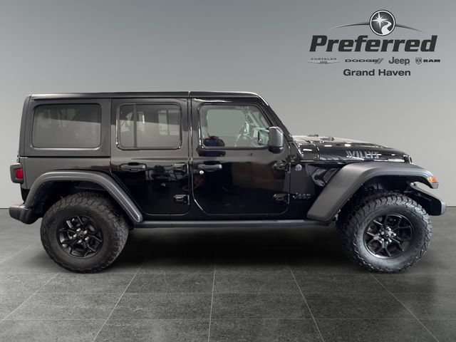 Used 2024 Jeep Wrangler Unlimited Sport AWD/4WD image 9