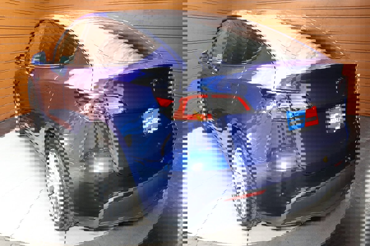 Used 2023 Tesla Model Y Long Range image 8