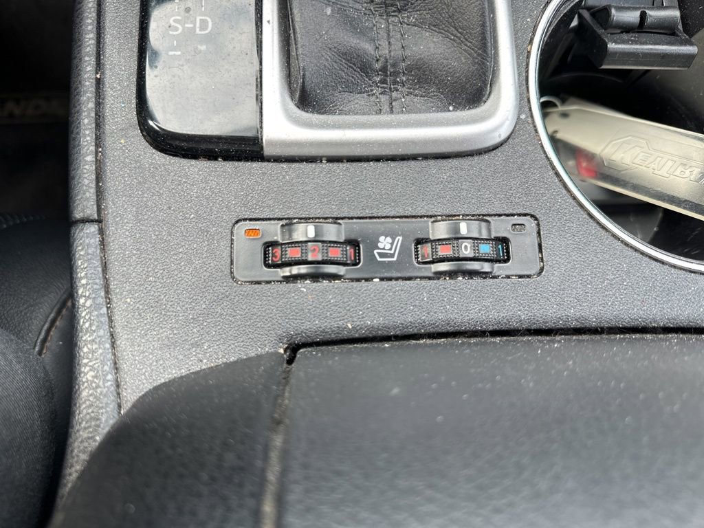 Used 2015 Toyota Highlander Limited image 6