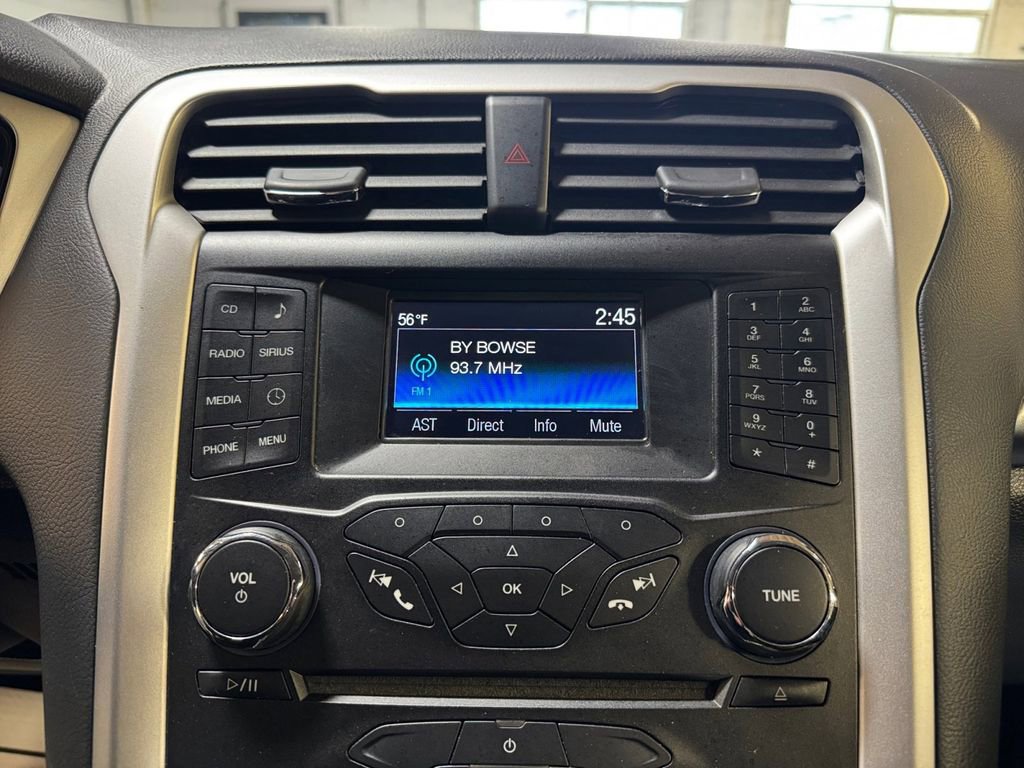 Used 2014 Ford Fusion SE w/ Equipment Group 201A image 17