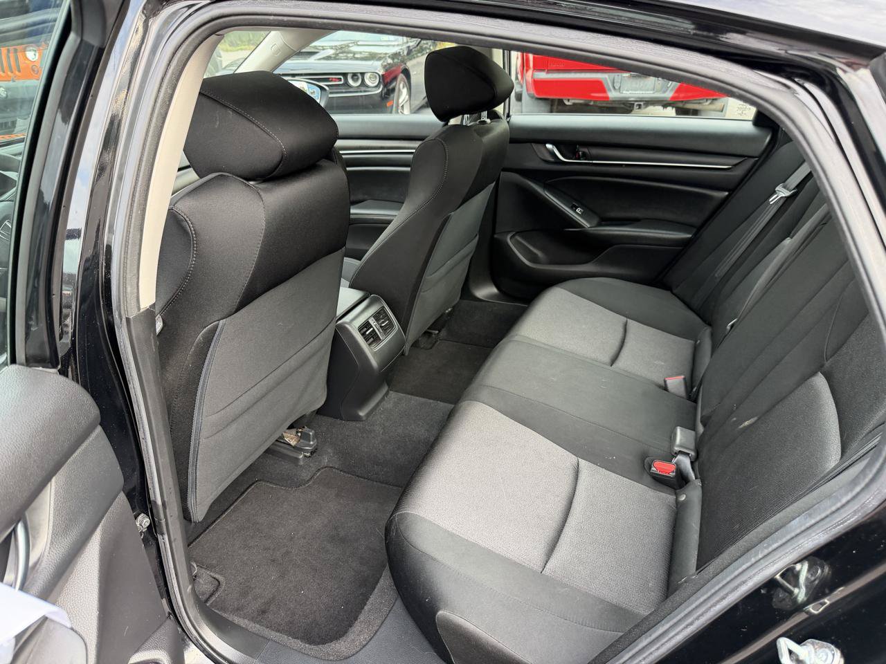 Used 2020 Honda Accord EX image 12