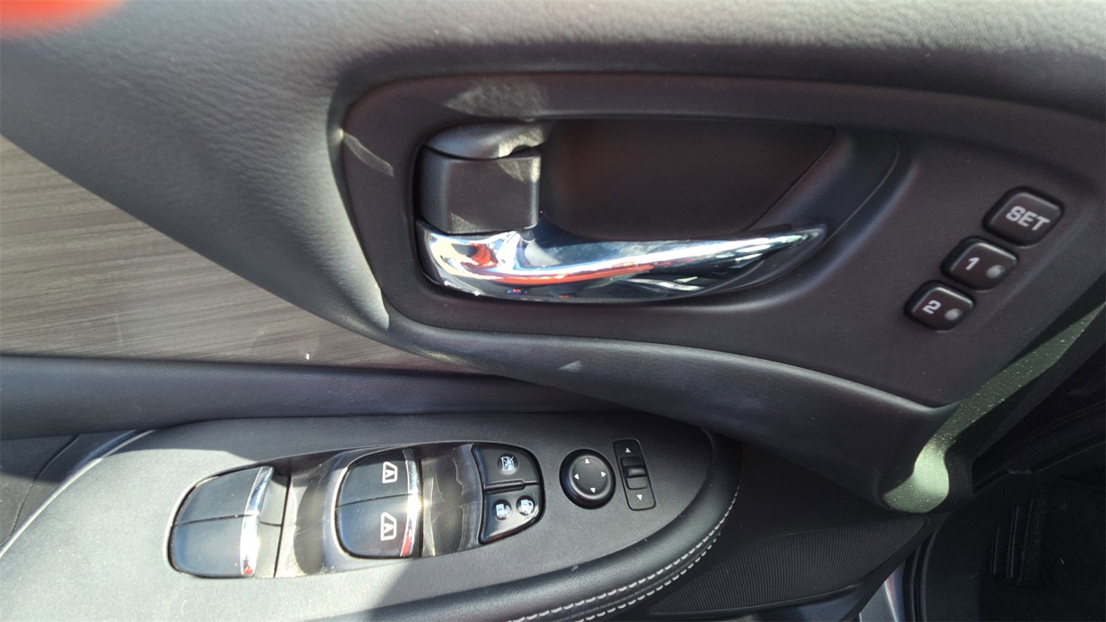 Used 2018 Nissan Murano SL w/ Midnight Edition Package image 32