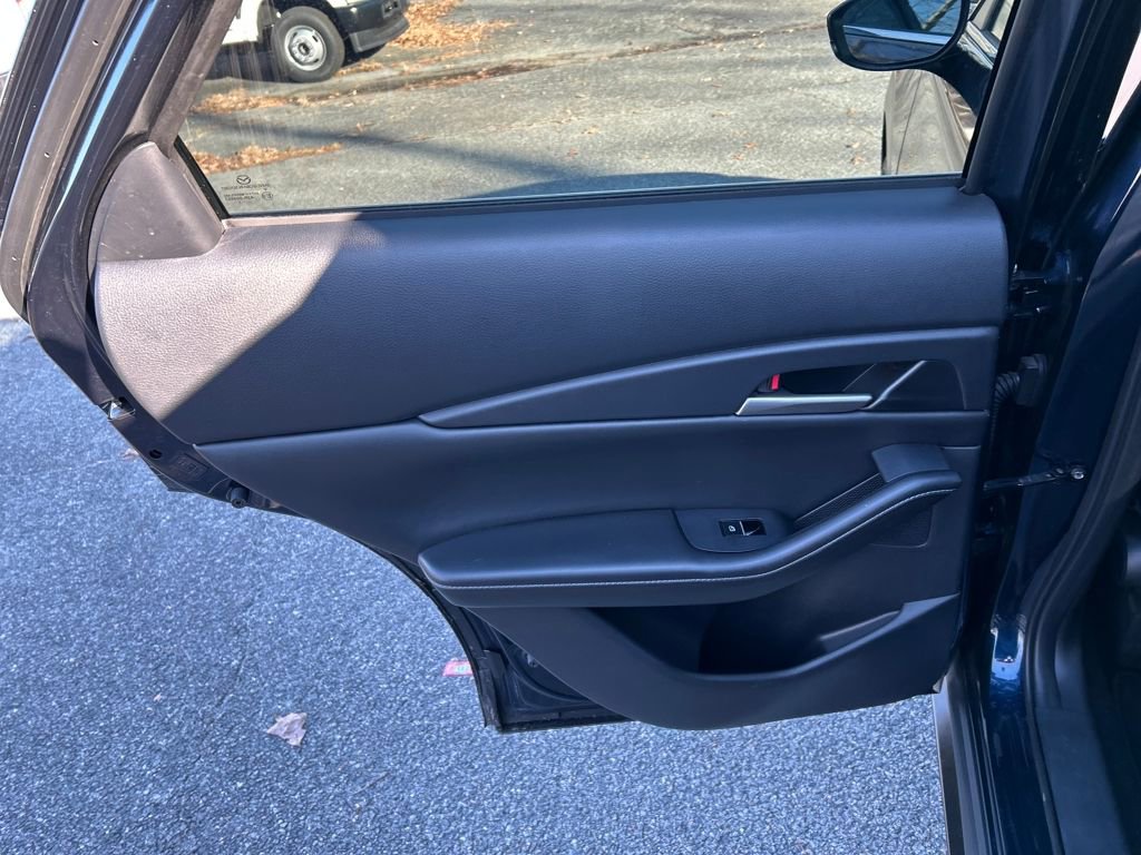 Used 2023 MAZDA CX-30 AWD 2.5 S w/ Select Package image 22