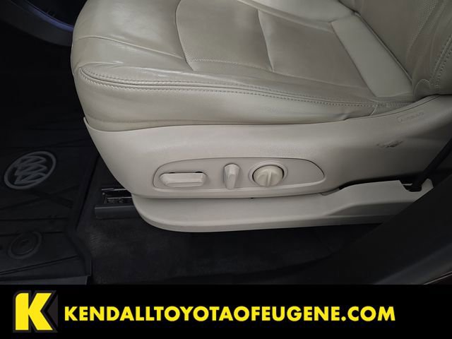 Used 2019 Buick Enclave Premium w/ Experience Buick Package image 17