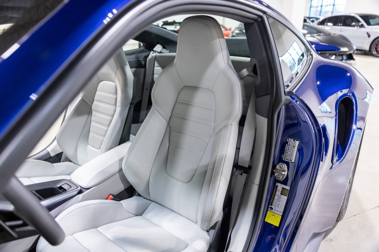 Used 2021 Porsche 911 Turbo S image 36