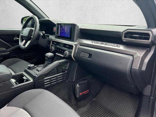 Certified 2024 Toyota Tacoma TRD Off-Road AWD/4WD image 23
