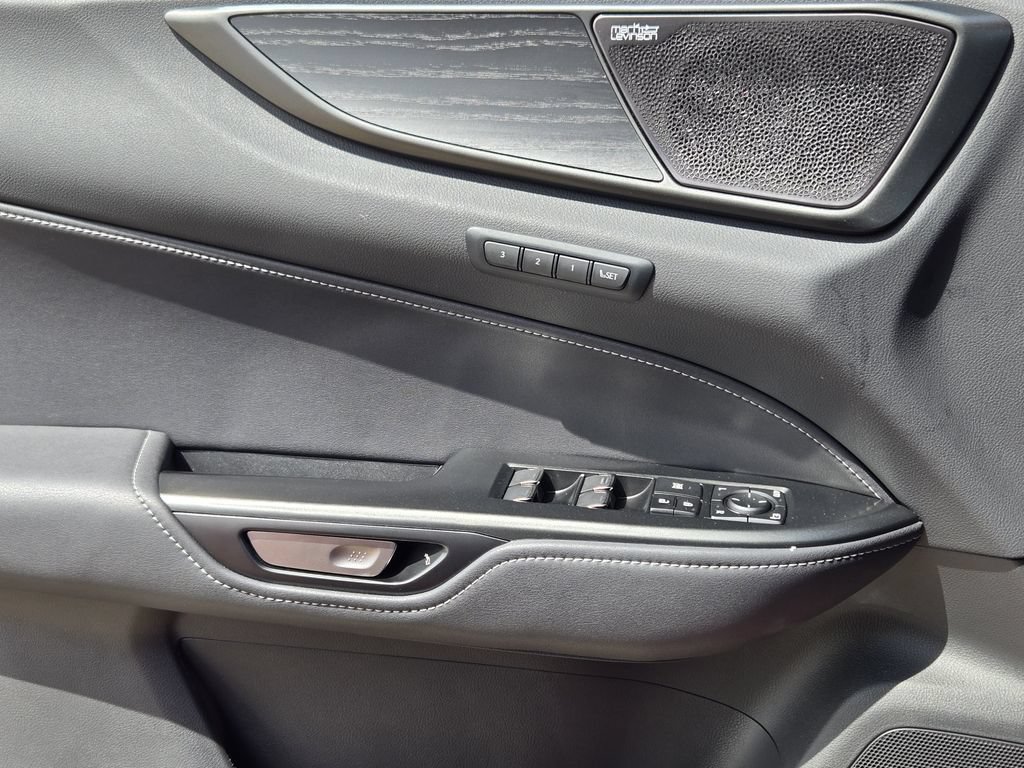 Used 2025 Lexus NX 350 AWD w/ Cold Area Package image 28