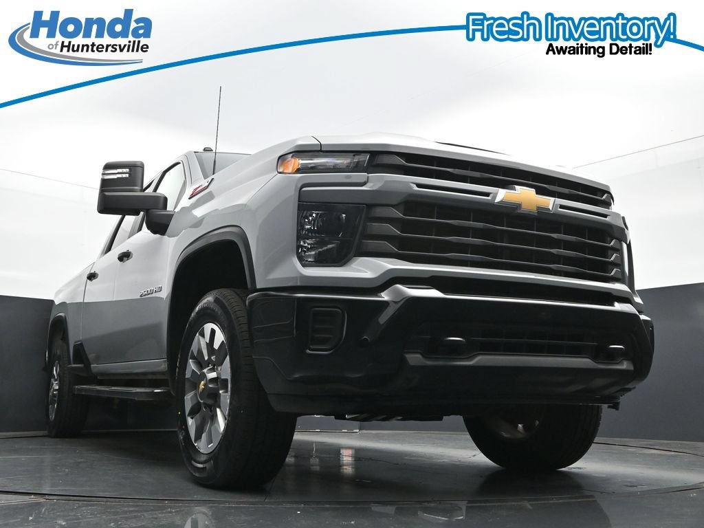 Used 2024 Chevrolet Silverado 2500 Custom w/ Custom Value Package AWD/4WD image 27